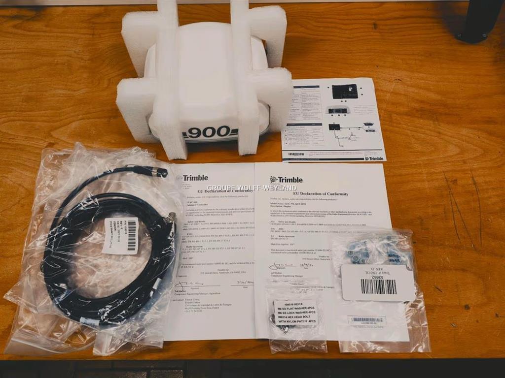 Trimble Xcn 1050 + Nav 900 (Egnos) CAN UNLOCK