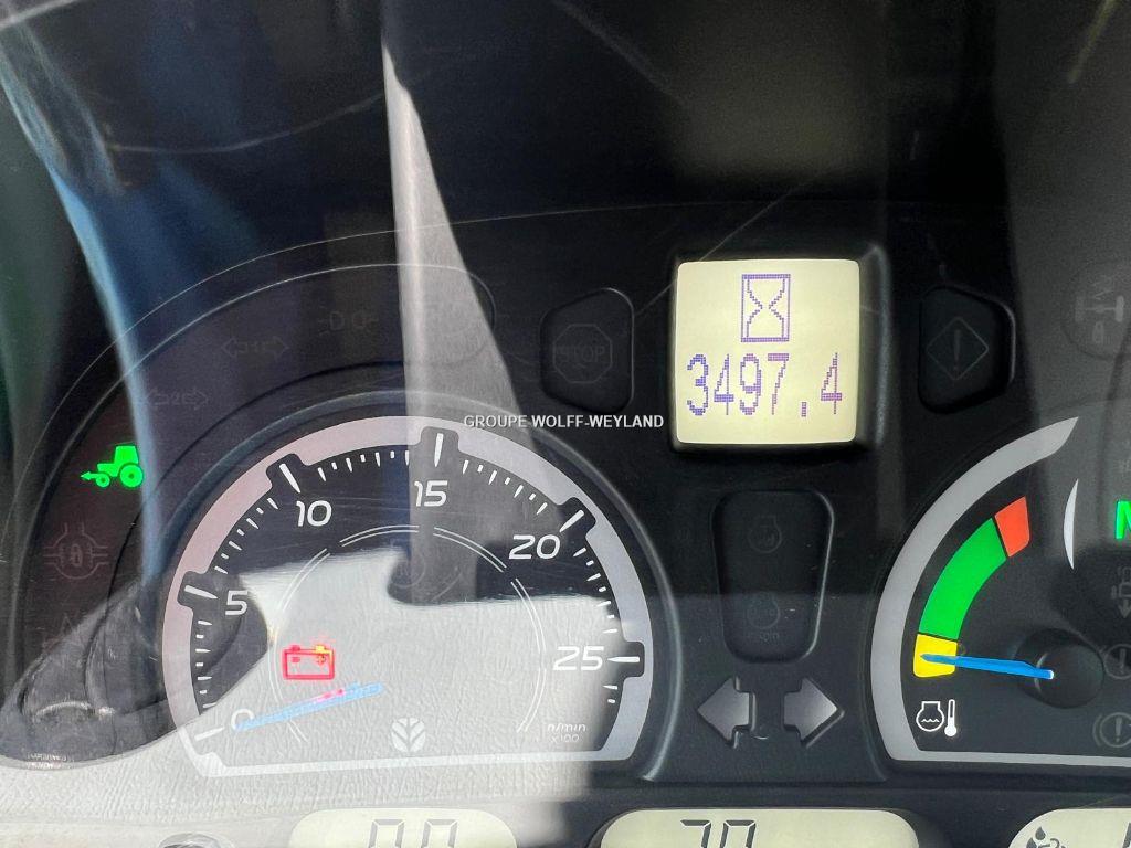 New Holland T7.195