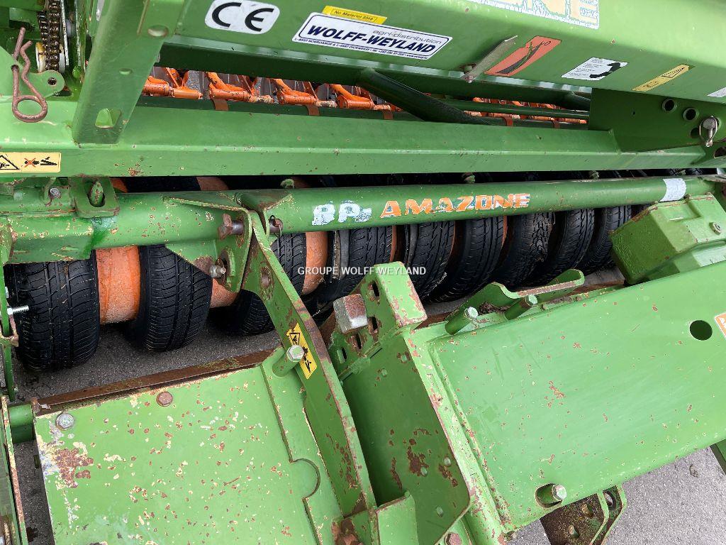 Amazone KG302 et AD302