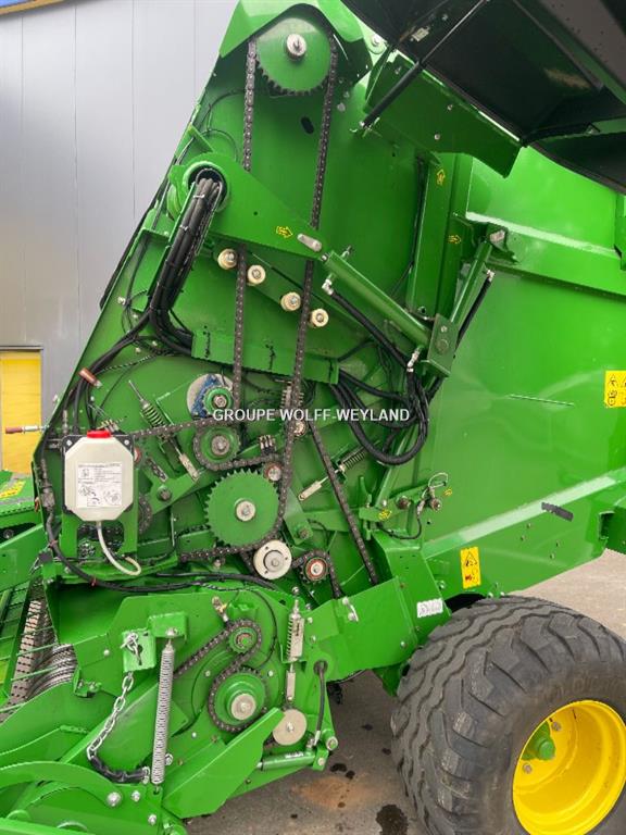 John Deere V461