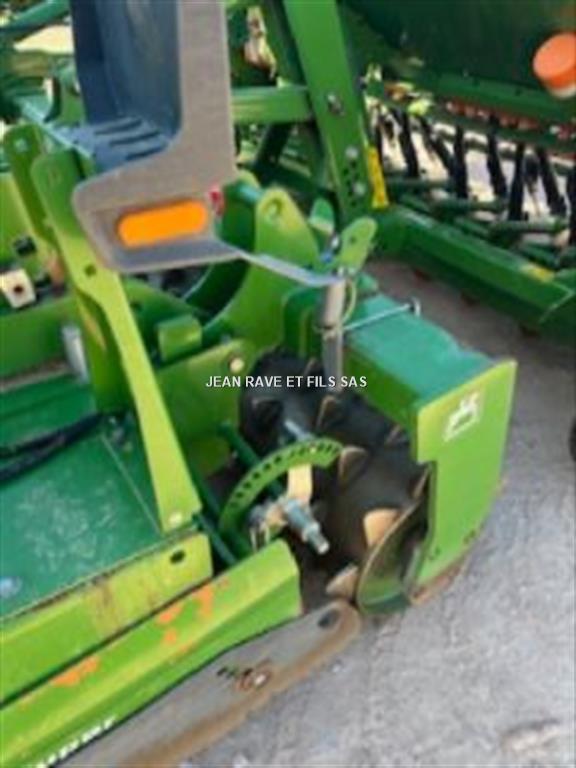 Isagri.Media.Models.Annonce.Marque KE3001SUPER+D9 3000 SPECIAL