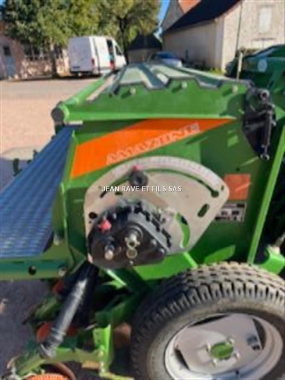 Isagri.Media.Models.Annonce.Marque KE3001SUPER+D9 3000 SPECIAL