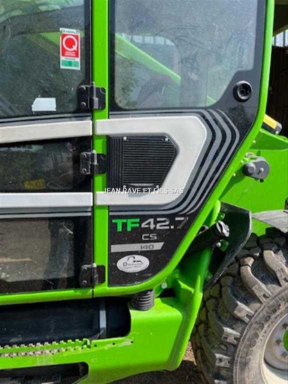 Isagri.Media.Models.Annonce.Marque TF 42.7CS-140