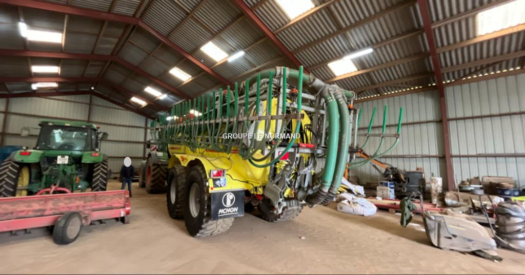 Isagri.Media.Models.Annonce.Marque TCI 22700