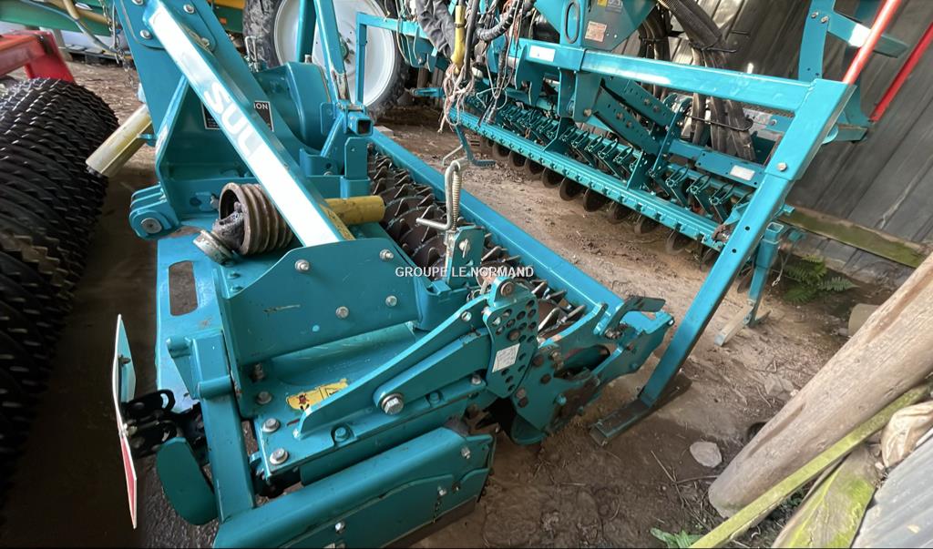 Isagri.Media.Models.Annonce.Marque HR 3000 19