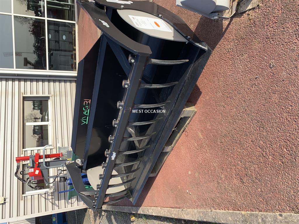 Magsi BENNE A GRAPIN