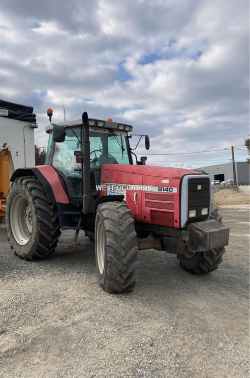 Massey Ferguson 8140 DT