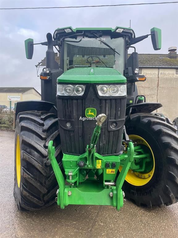 John Deere 7R250