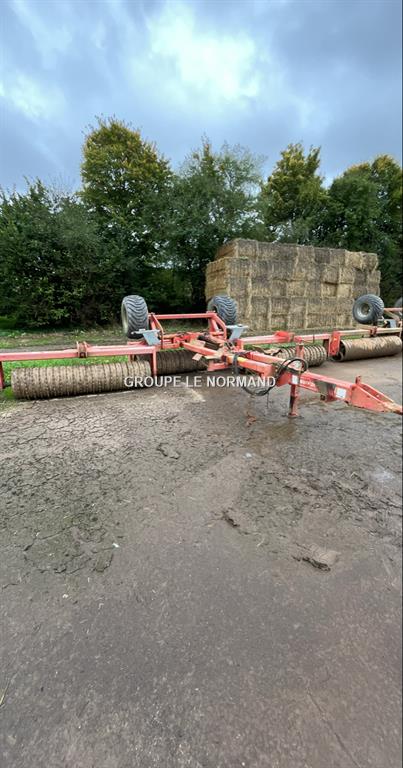 Isagri.Media.Models.Annonce.Marque Rlm1 m