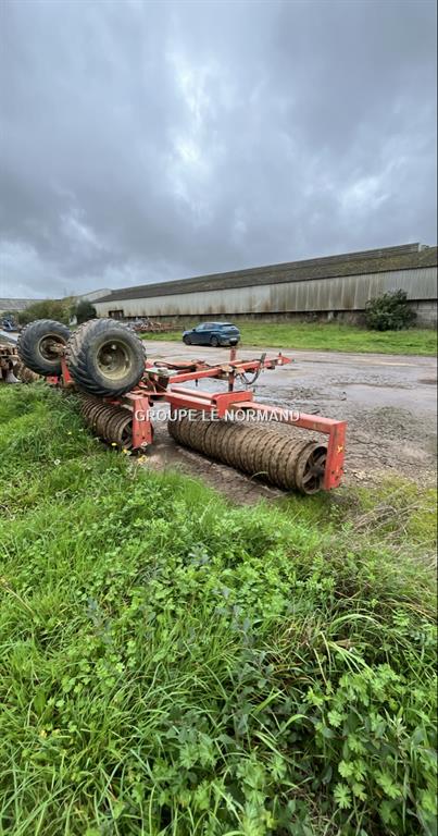 Isagri.Media.Models.Annonce.Marque Rlm1 m