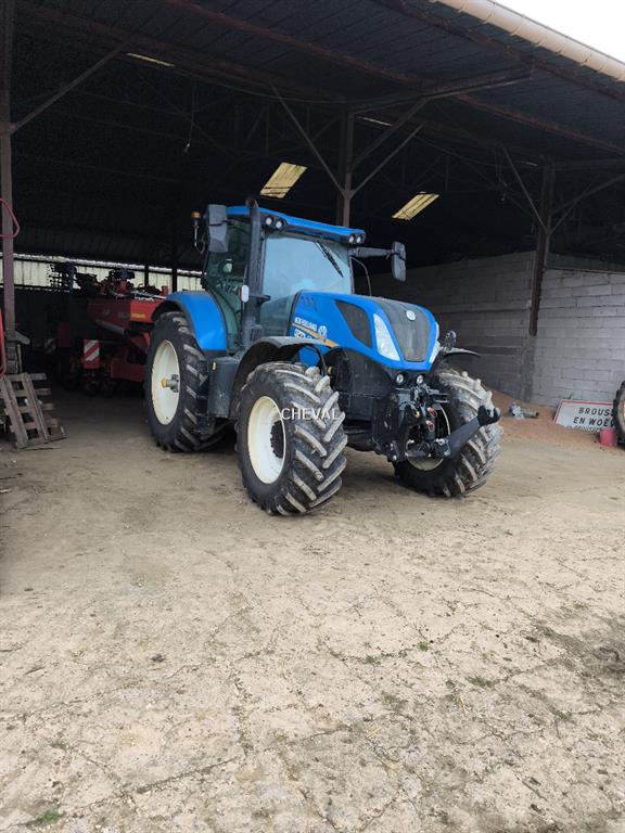 NEW HOLLAND T7.245 PC CLASSIC d'occasion - Tracteur agricole - 215 ch ...