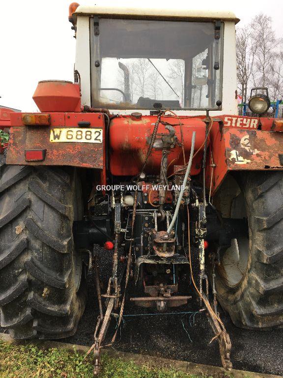 Steyr 8120