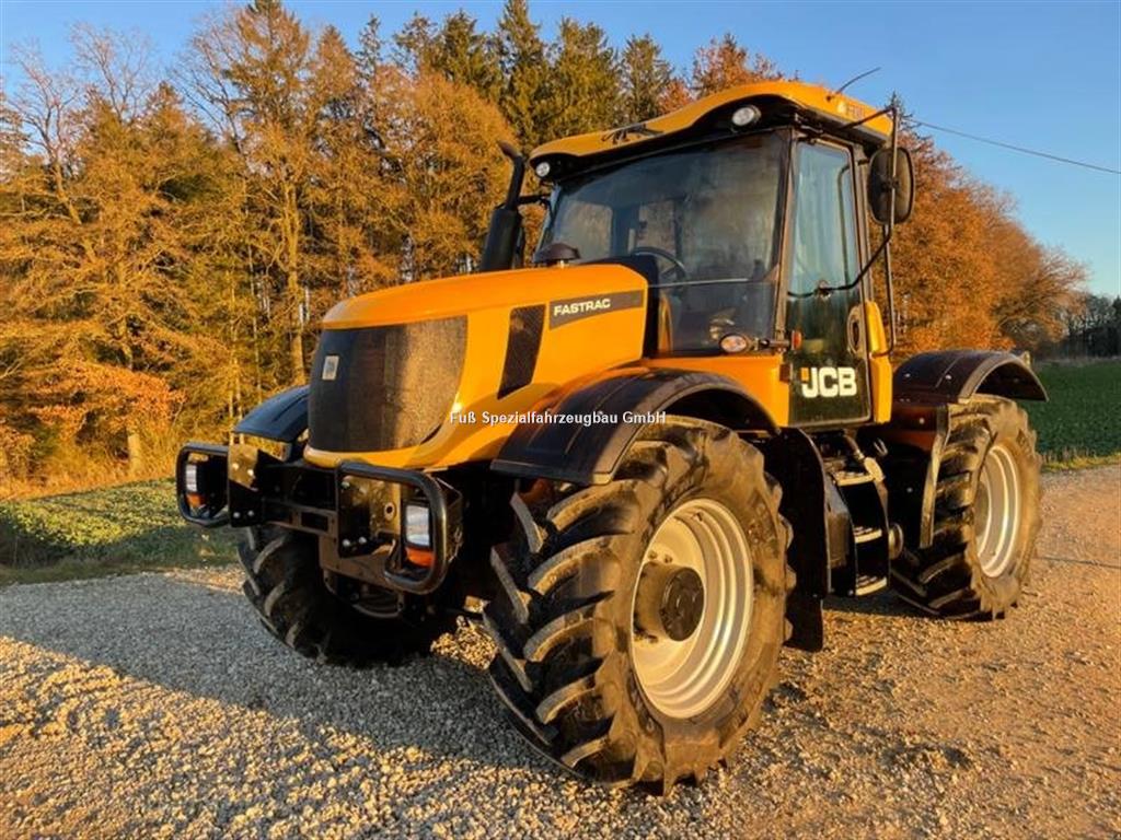 JCB FASTRAC 3200 d'occasion Tracteur agricole 204 ch 2010