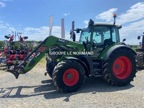 Tracteur agricole