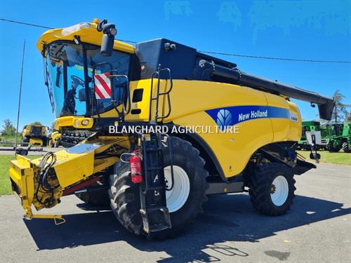New Holland CX 8080