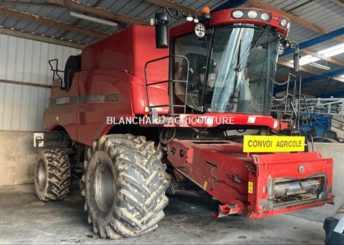 Case IH AXIAL FLOW 8120