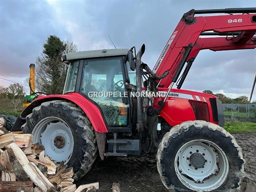 Tracteur agricole