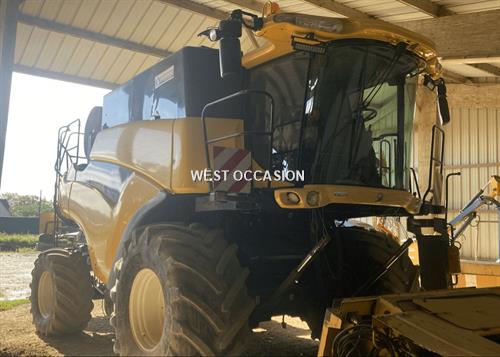 New Holland CR 980