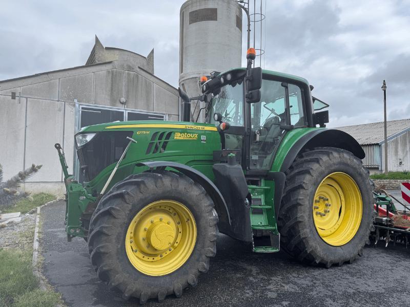 John Deere 6175M
