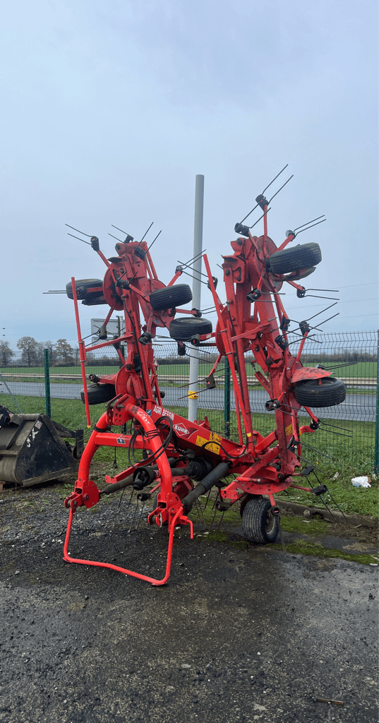 Kuhn GF 8702