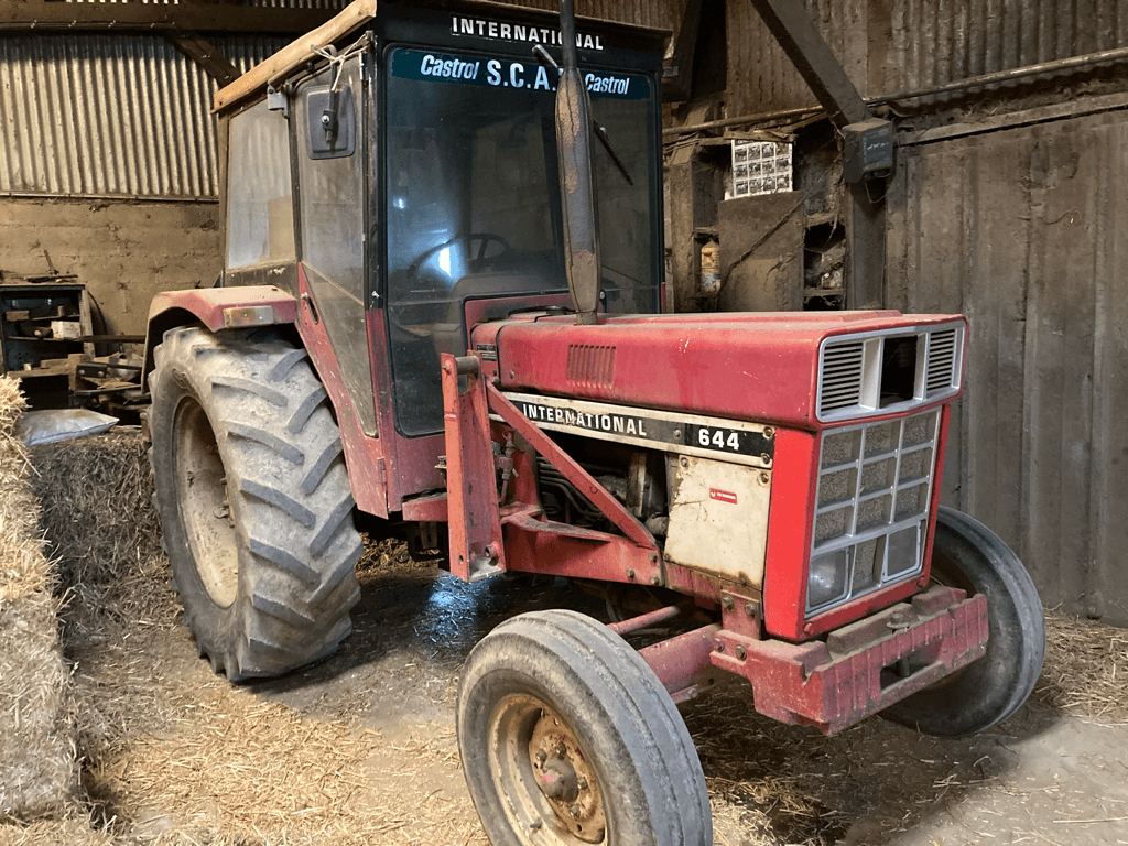 Case IH 644 2RM