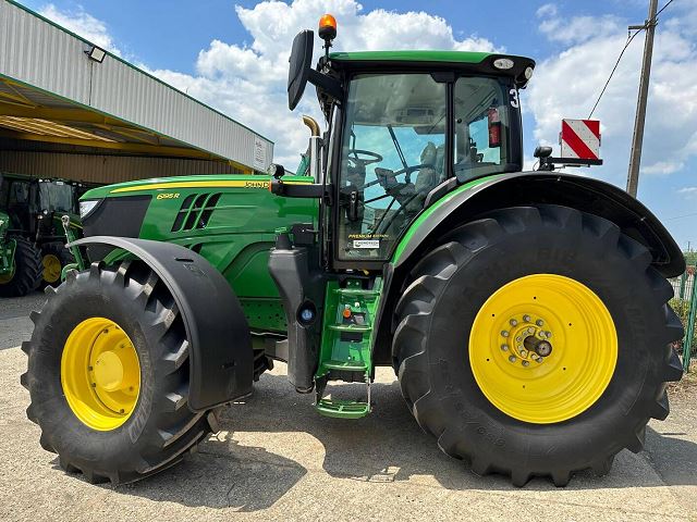 John Deere 6195R