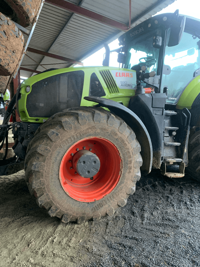 Claas AXION 930