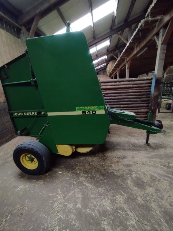 John Deere 540