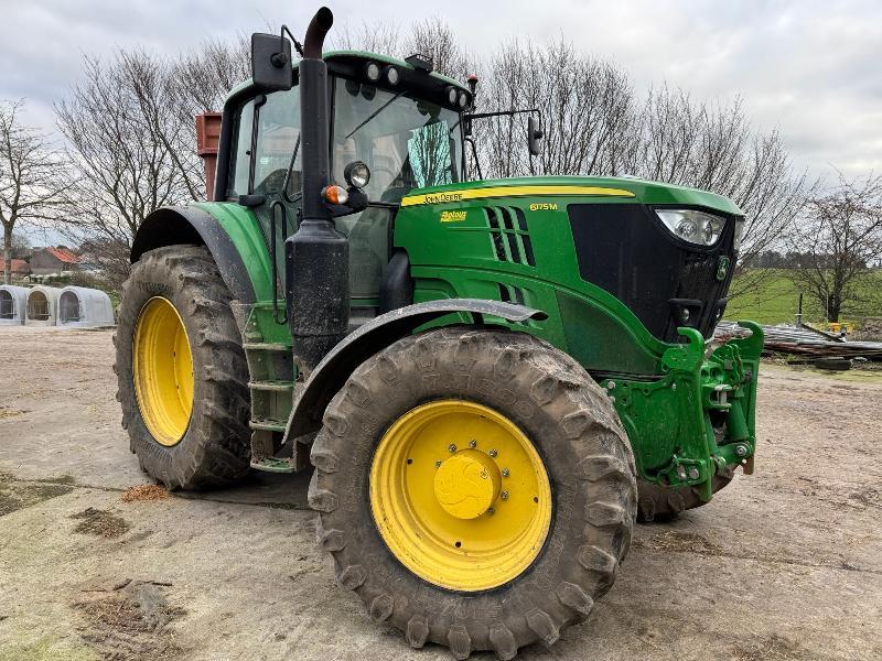 John Deere 6175M