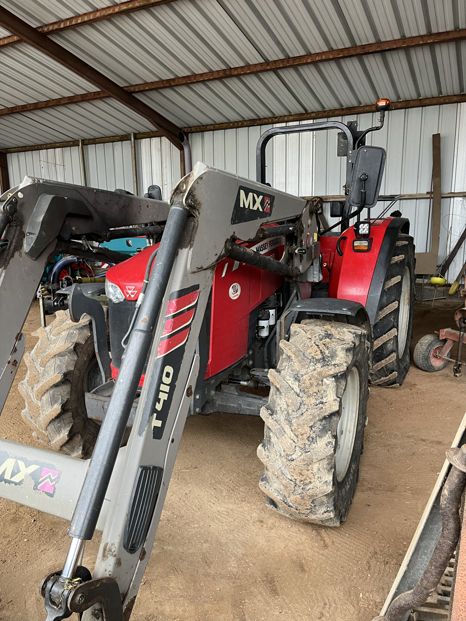 Massey Ferguson 4709