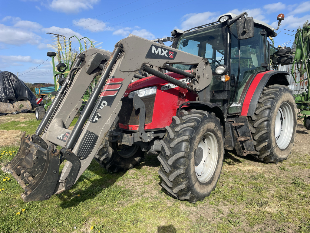 Massey Ferguson 5710M