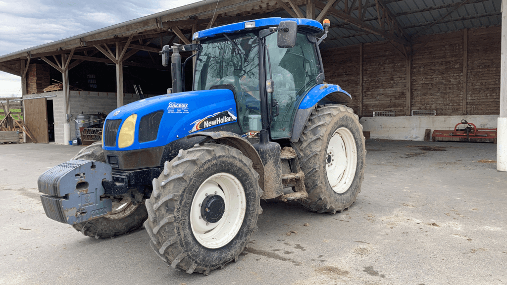 New Holland TSA 115