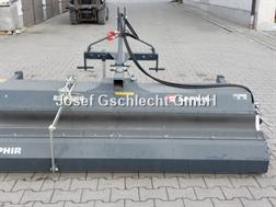 Saphir Saphir FKM 231 Kehrmaschinen Schlepper & Stapler