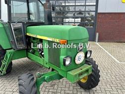 John Deere 3130