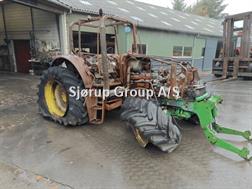 John Deere 6920