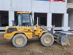 Volvo L30G (Bucket + Forks)