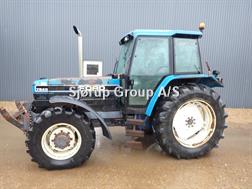 New Holland 7840