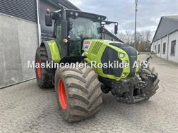 Claas ARION 620  