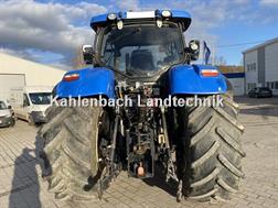 New Holland T7.220