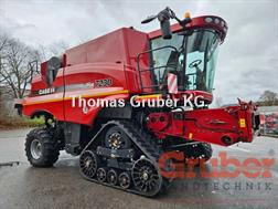 Case IH Axial-Flow 7230  