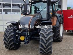 Valtra N 142