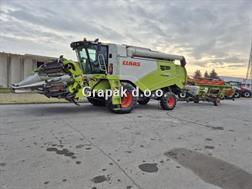 Claas Tucano 440