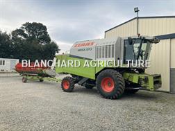 Claas MEGA 370