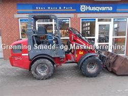 Weidemann 1350 CX45 2 x DV udtag.