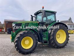 John Deere 6215