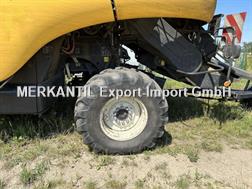 New Holland CR 9070