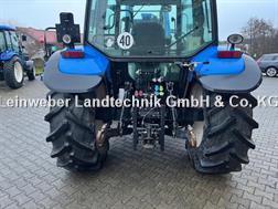 New Holland T 5060