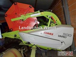 Claas Tucano 320 mit Schneidwerk