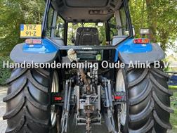 New Holland TS 110