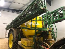 John Deere 832